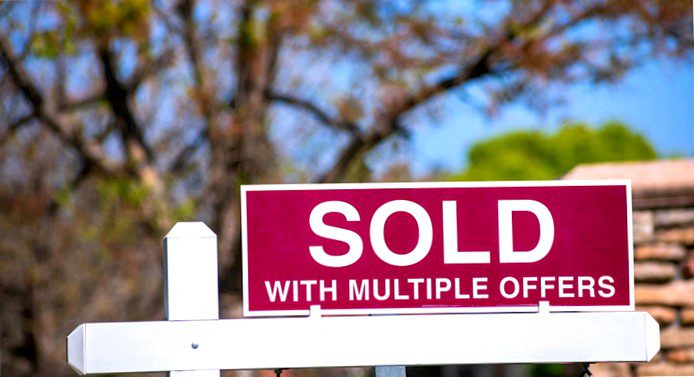 Prices in the U.S. real estate market continue to rise to new highs. (Image Michael Vi/Shutterstock)