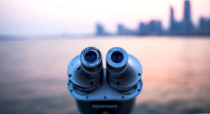 Invesco experts see no recession in their investment outlook for the second half of 2022. (Image: Shutterstock.com/Zhangchaoran)